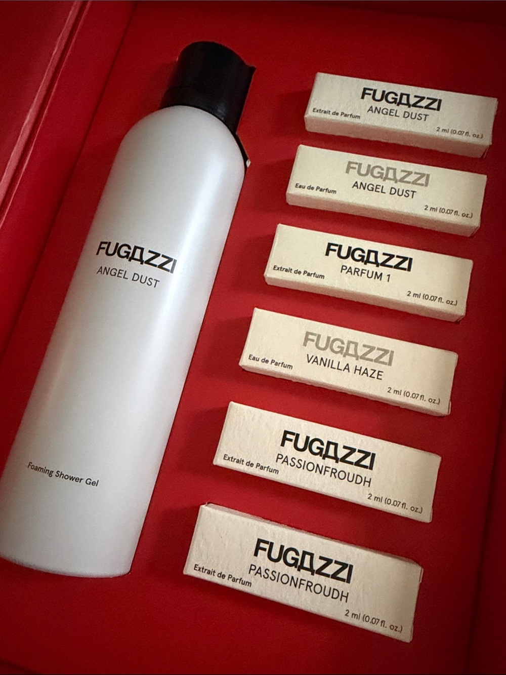 FUGAZZI Angel Dust Foaming Shower Gel + Perfume Sample Set